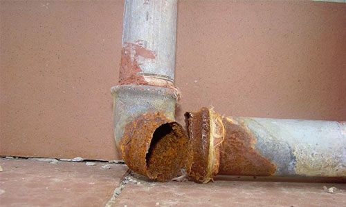 Canalizaciones en edificación: normativa y tipos de tubería 5 Corrosion-Portada