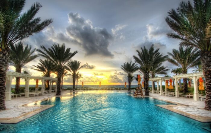 Gorgeous Seaside Pool Hdr 1